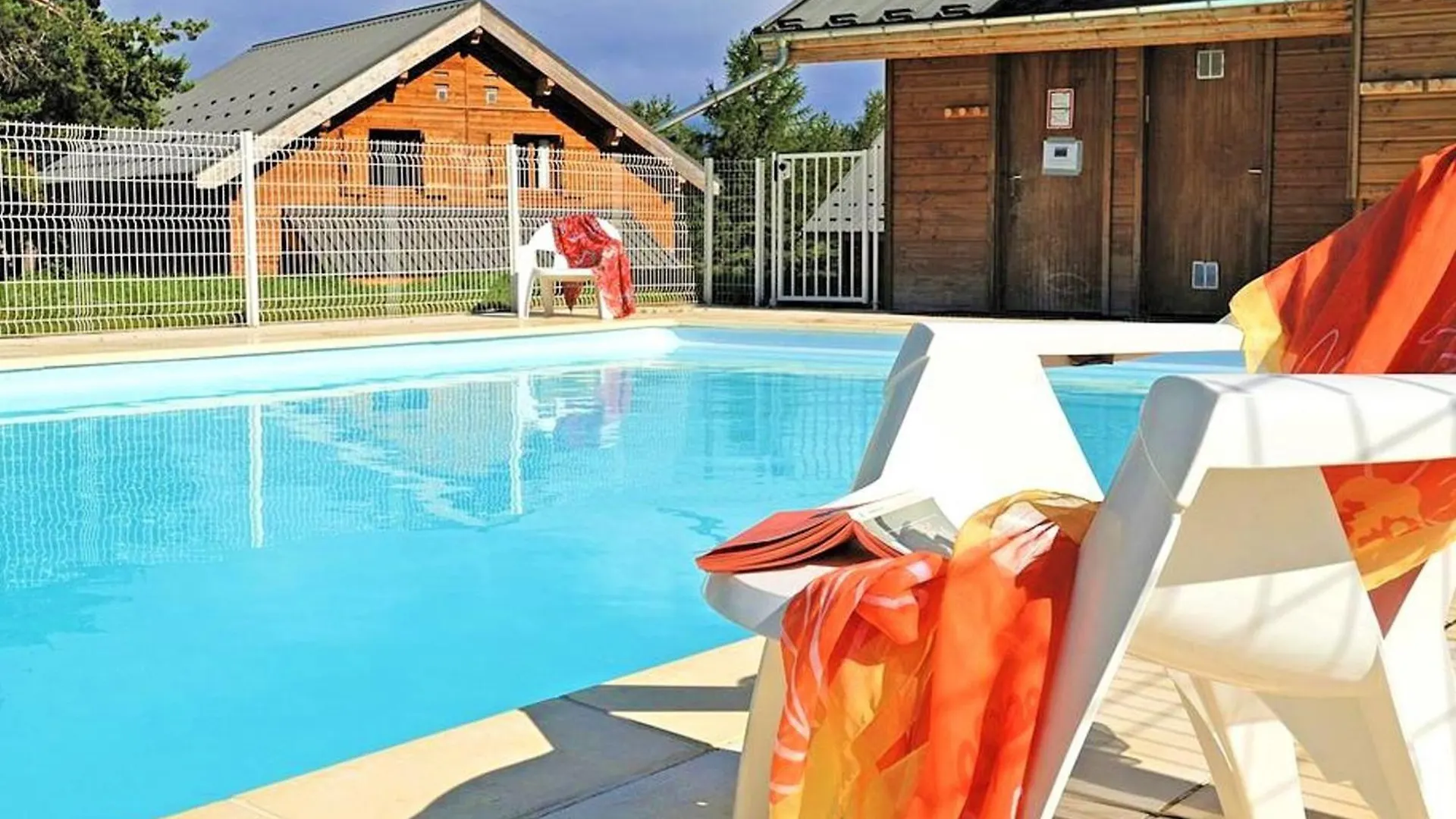 Chalet 3 Pieces, 8 Pers, Cuisine Equipee, Tv, Parking - Fr-1-504-679 Le Devoluy